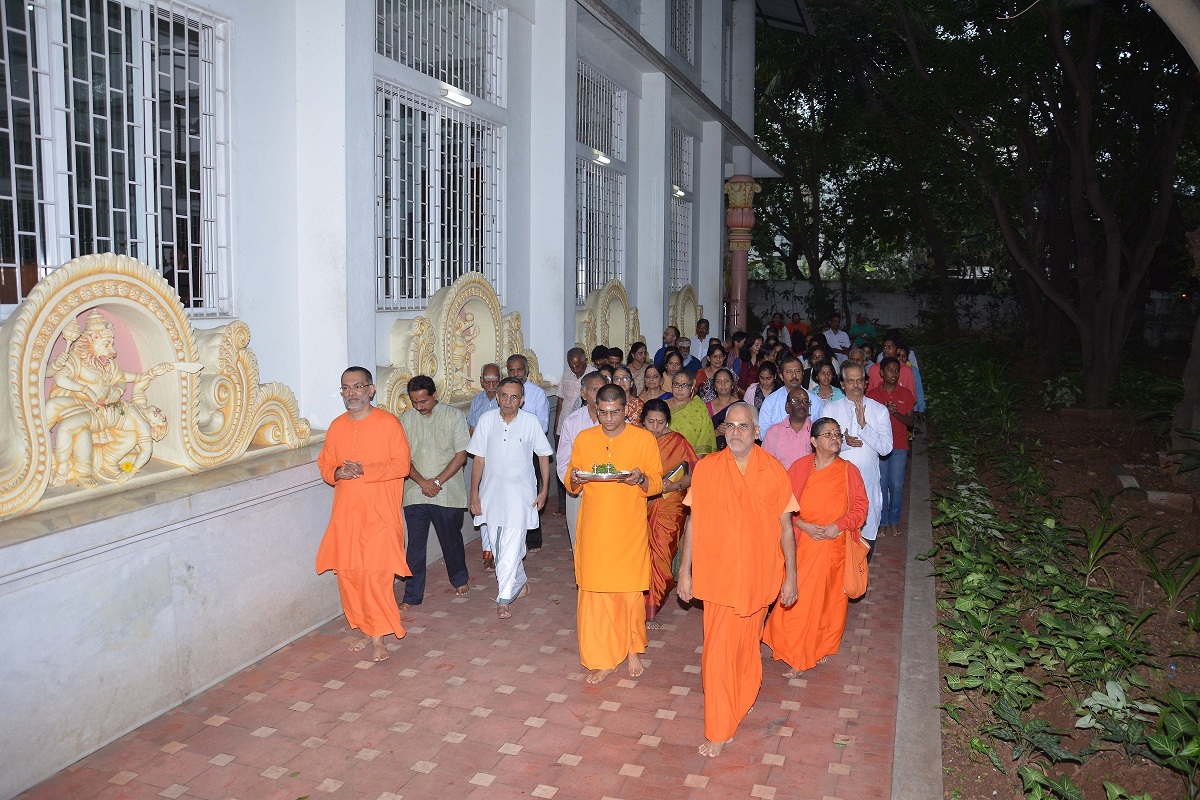 Gurudev Aradhana and Br Sujay Chaitanya Yajna Indiranagar (2)