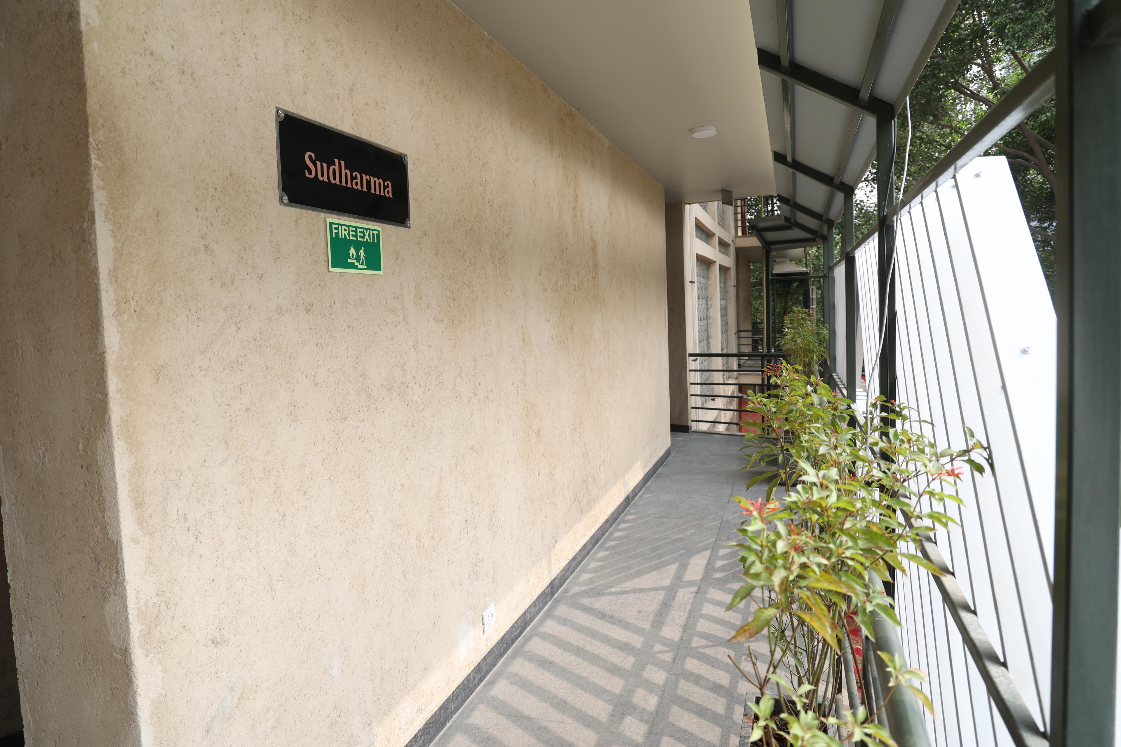 Missing {alternativeText}!!!